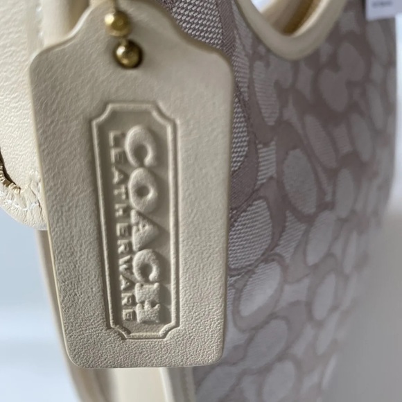 NWT COACH Ergo Shoulder Bag In Signature Jacquard C2588 Stone Ivory - Picture 10 of 12
